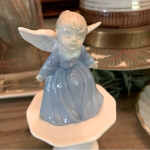 Vintage Lefton Blue & White Porcelain Kissing Angel Bell~Christmas~farmhouse